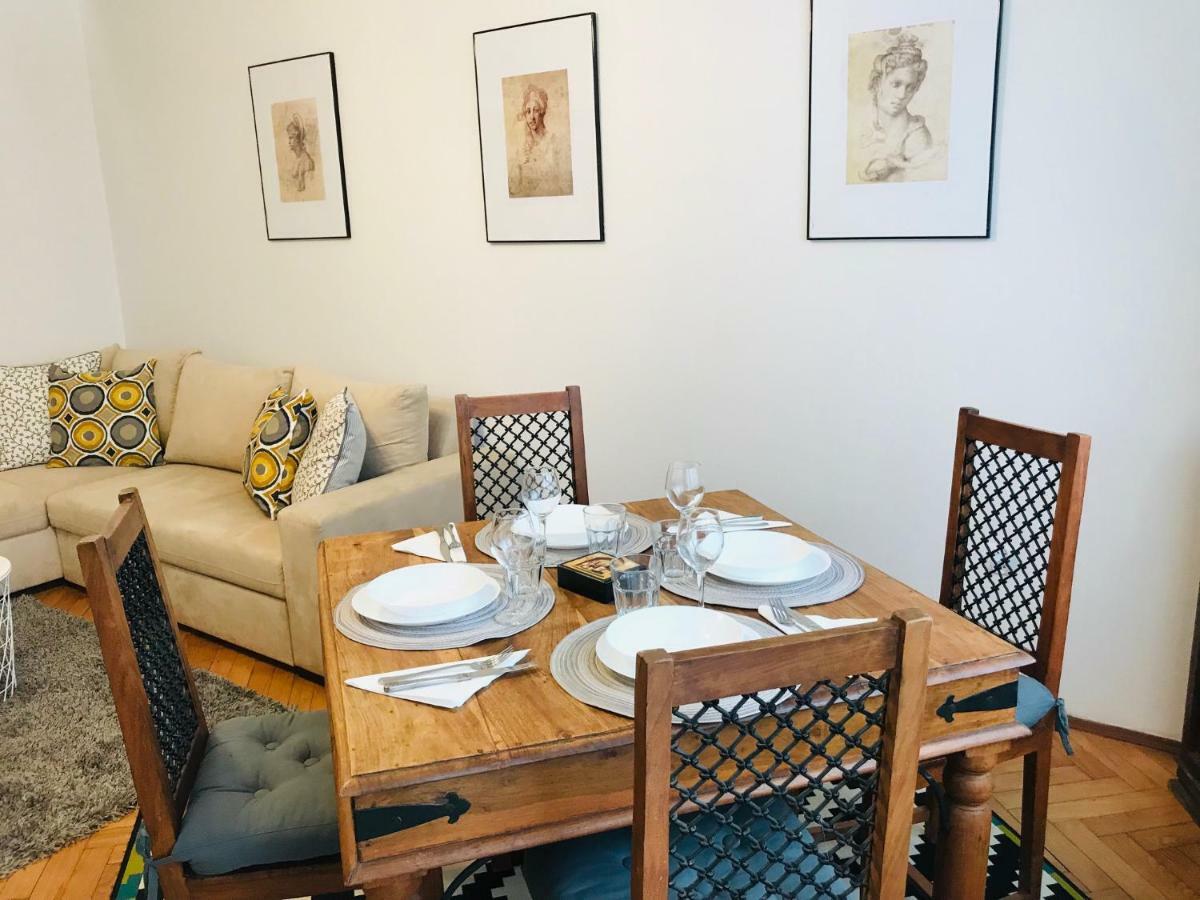 Vinci Apartment In The City Center Краків Екстер'єр фото